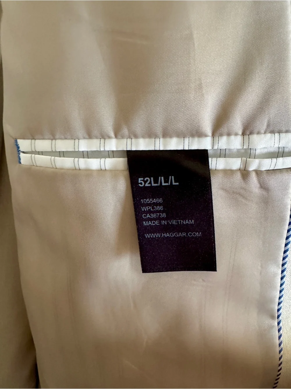 Classic Men's Cream Suit - Tailored Two-Button Jacket 52L With Slacks 42x30